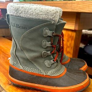 LL Bean Winter Leather-Upper Boys size 6